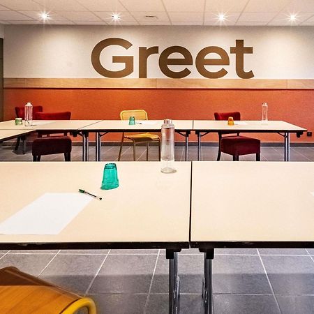 Greet Hotel Massieux Lyon Nord Eksteriør billede
