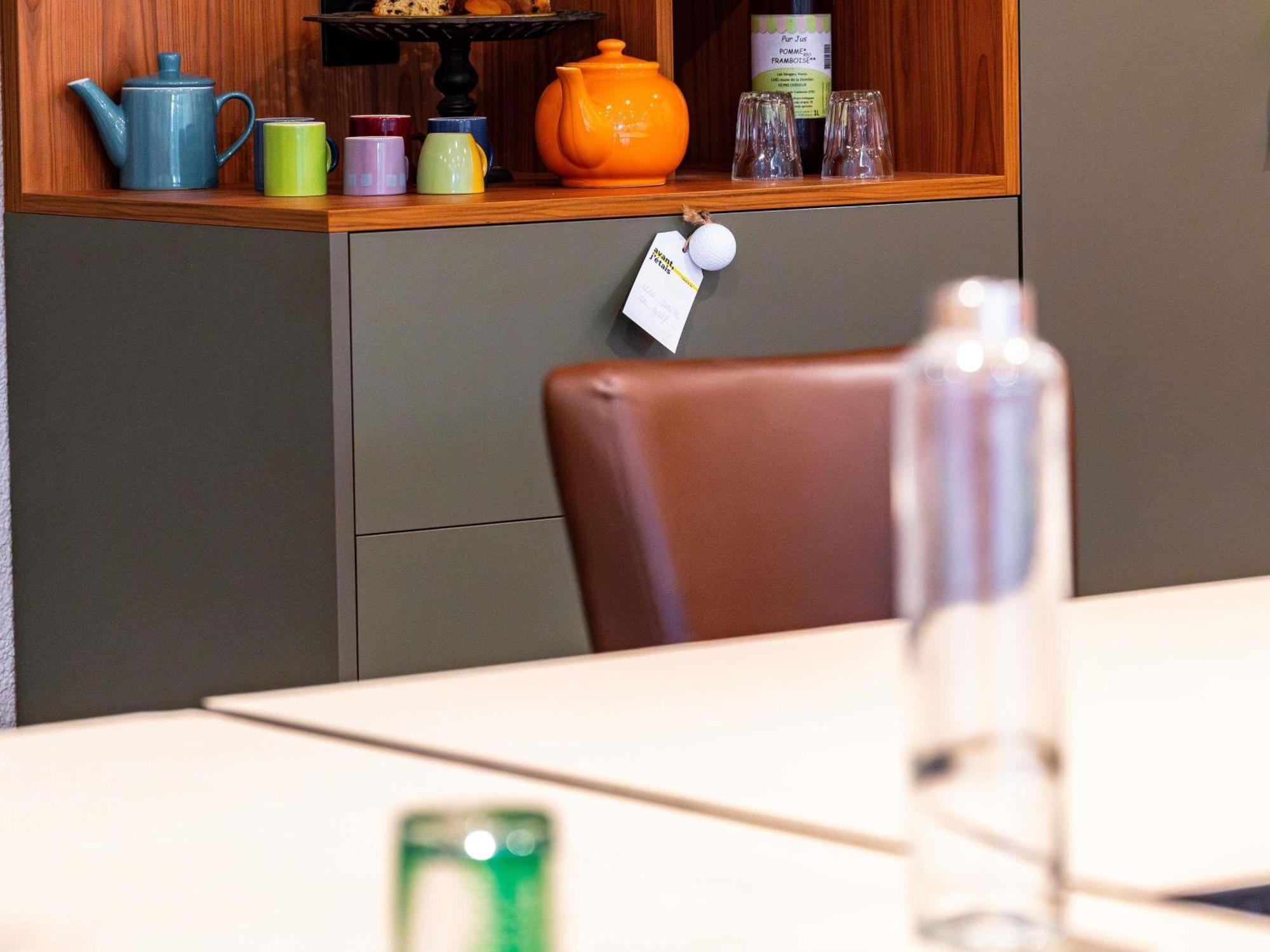 Greet Hotel Massieux Lyon Nord Eksteriør billede