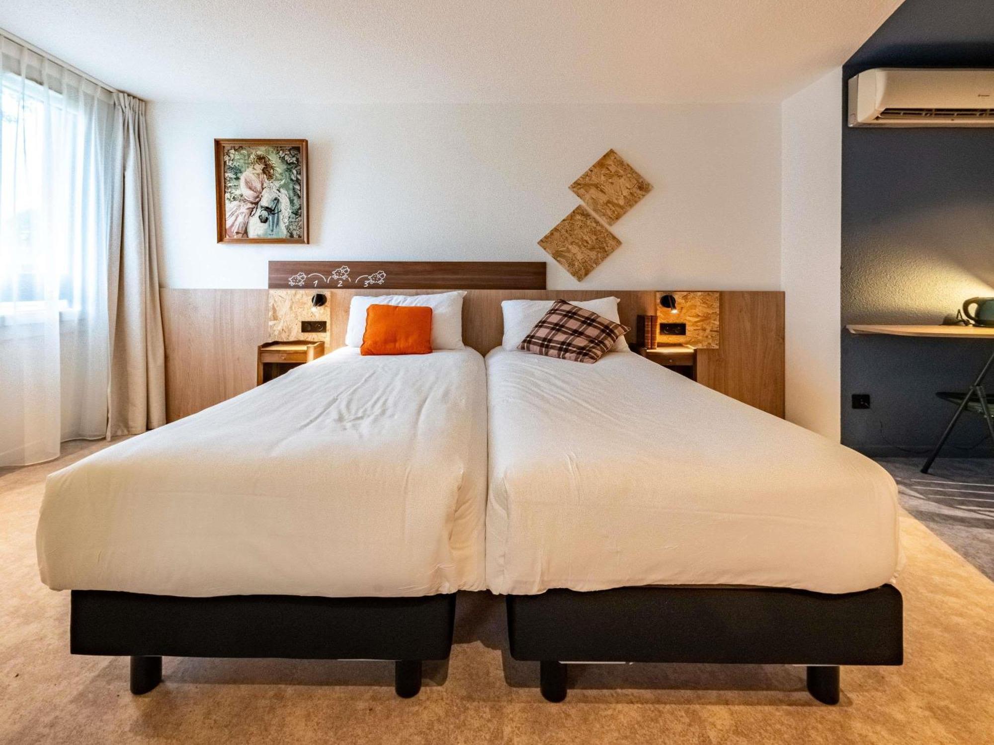 Greet Hotel Massieux Lyon Nord Eksteriør billede