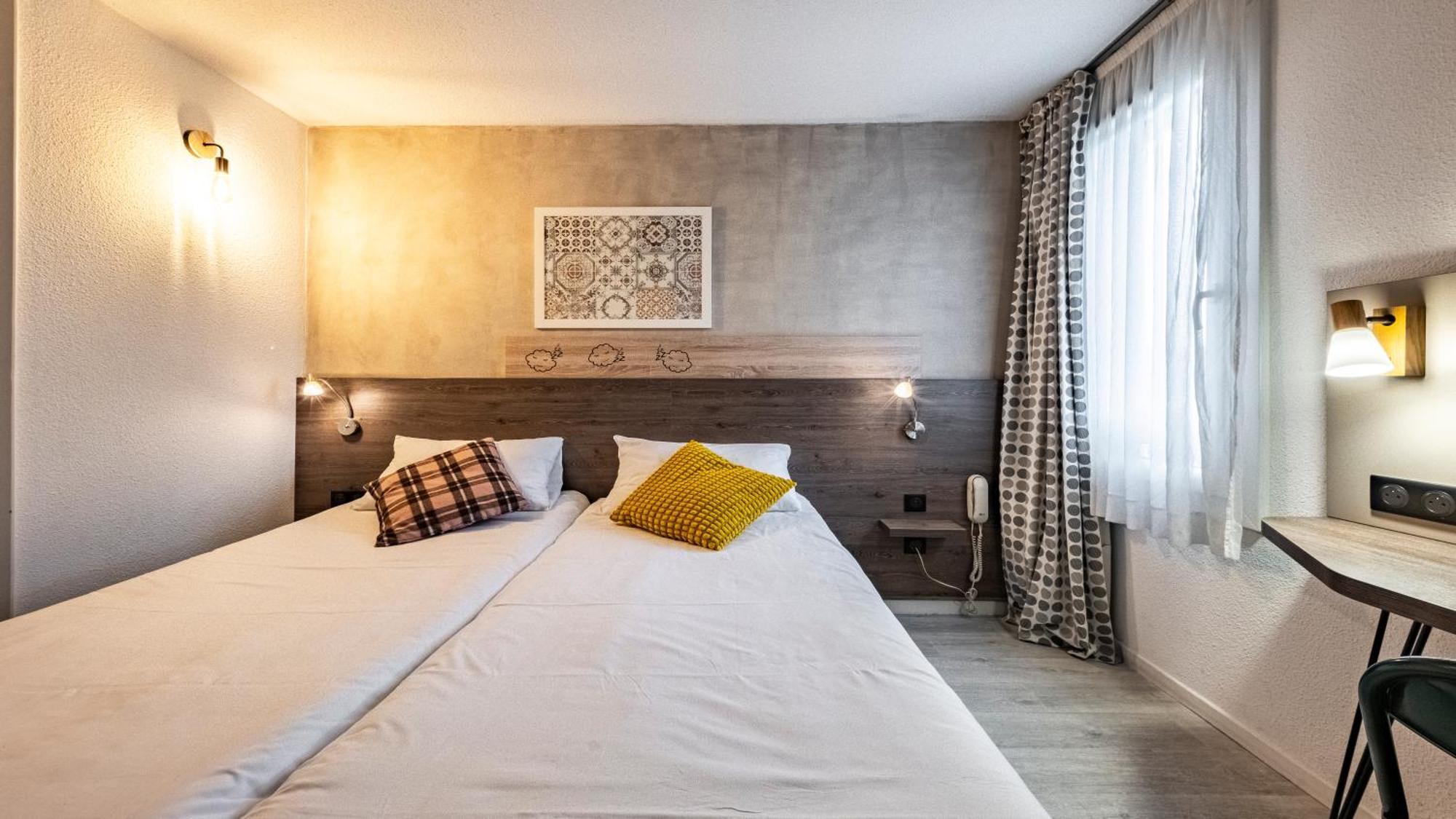 Greet Hotel Massieux Lyon Nord Eksteriør billede